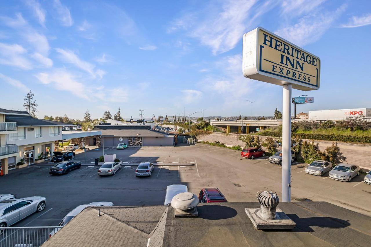 Heritage Inn Express Hayward Eksteriør billede