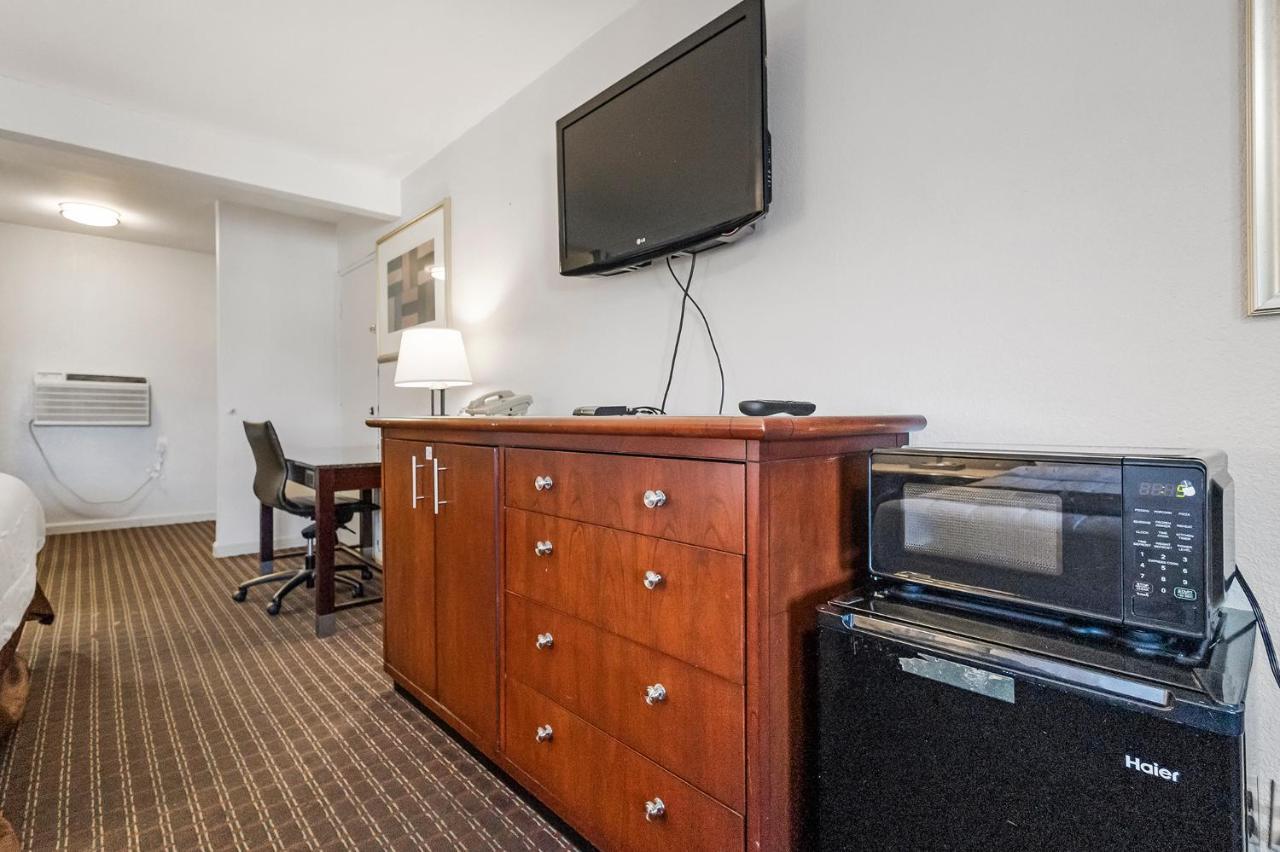 Heritage Inn Express Hayward Eksteriør billede